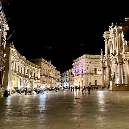 Elegante Appartamento In Palazzo Storico Ortigia Συρακούσες Εξωτερικό φωτογραφία