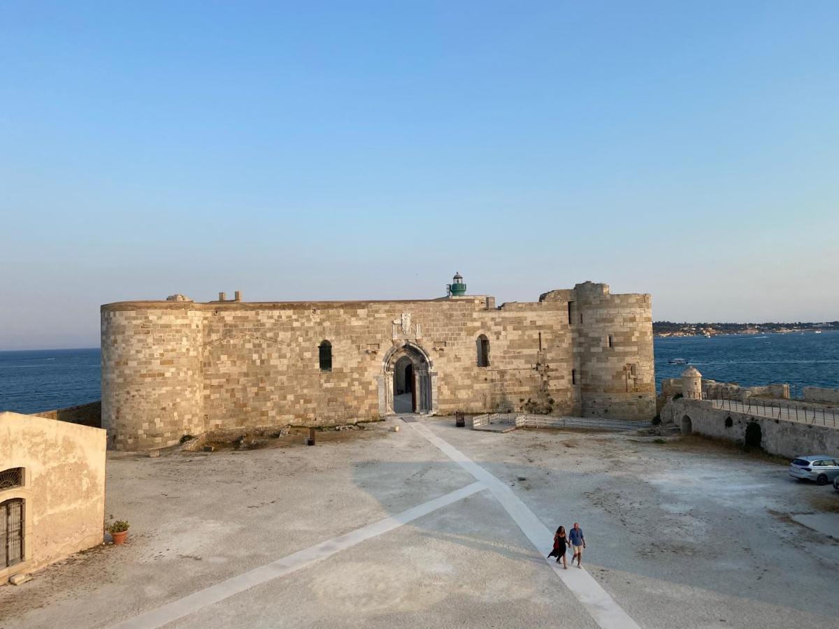 Elegante Appartamento In Palazzo Storico Ortigia Συρακούσες Εξωτερικό φωτογραφία