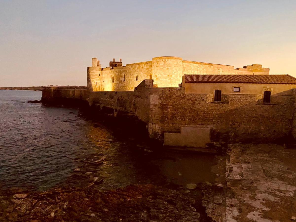 Elegante Appartamento In Palazzo Storico Ortigia Συρακούσες Εξωτερικό φωτογραφία