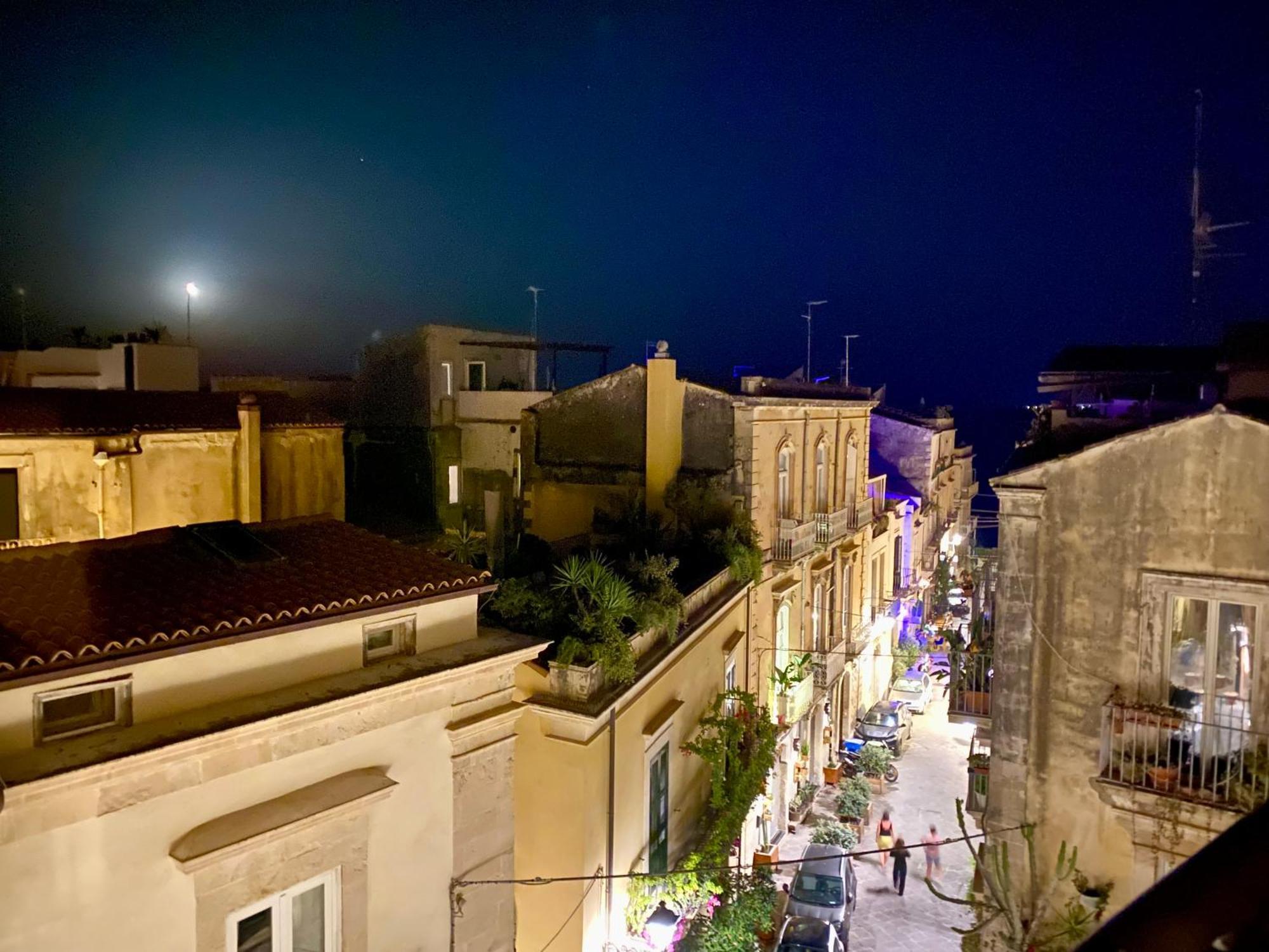Elegante Appartamento In Palazzo Storico Ortigia Συρακούσες Εξωτερικό φωτογραφία